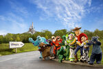 Buzz with Woody, Jessie, Stitch & other members of the New Generation Festival on the road to Disneyland Paris.