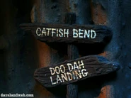 Catfish bend-disneyland.jpg (114 KB) Sign of "Catfish Bend" and "Doo Dah Landing".