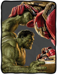 Hulk vs Hulkbuster 01