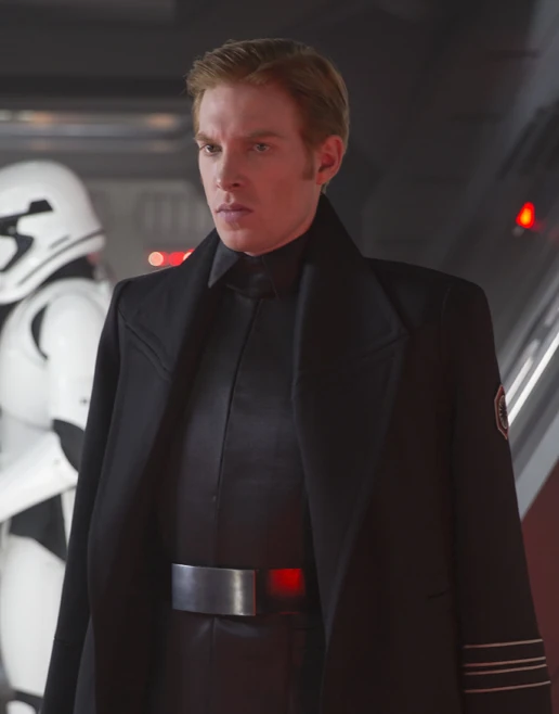 Profile - General Hux
