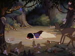 Snow-white-disneyscreencaps.com-1071