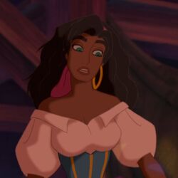 カテゴリ ノートルダムの鐘のキャラクター Disney Wiki Fandom