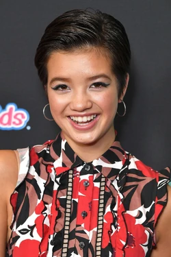 Peyton Elizabeth Lee | Disney Channel Wiki | Fandom