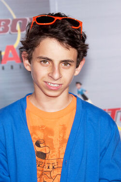 Moises Arias