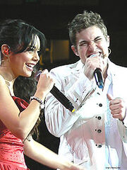 Vanessa Anne Hudgens and Drew Seeley