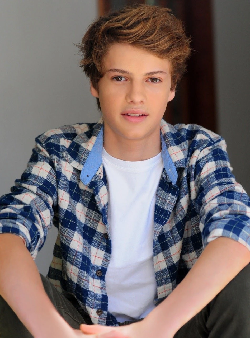 Nickelodeon - Escolha um filme do Jace Norman para assistir todos