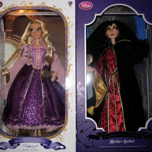 Limited Edition Deluxe Dolls Disney Dolls Wiki Fandom First ever special edition disney animators' collection doll.