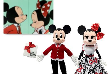 https://static.wikia.nocookie.net/disneydolls/images/7/73/MickeyMinnieValentines1.jpg/revision/latest/smart/width/386/height/259?cb=20211030013614