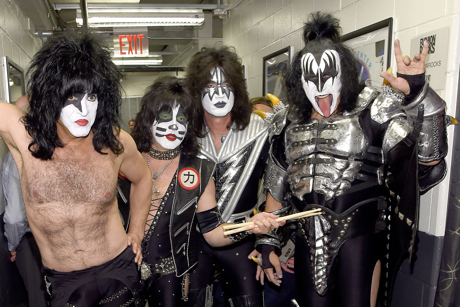 Kiss (band) | Disney Fanon Wiki | Fandom