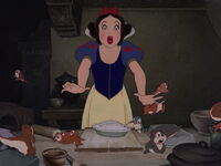 Snow-white-disneyscreencaps.com-8108