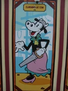 5348549428 4e5a373802 z.jpg (178 KB) Artwork of Clarabelle Cow helping with the expansion