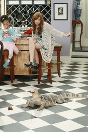 Jessie-1-01-New-Nanny-New-York-jessie-25734696-311-467.jpg
