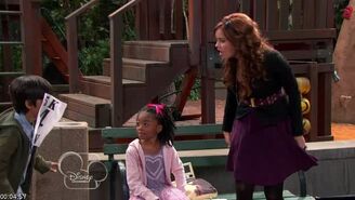 Jessie.2011.S01E05.One.Day.Wonders.HDTV.XviD-PREMiER screenshot 2