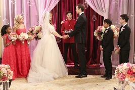 Jessie-debby-ryan-wedding-picsTGTB