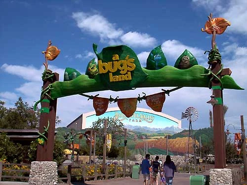 BUG「Land of Decadence」 A Bug's Land | Disney Parks Wiki | Fandom