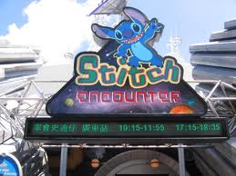 Stitch Encounter, Attractions