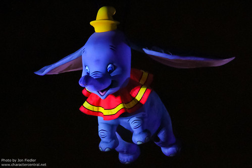 Walt Disney's Dumbo The Classics Collection Black Diamond