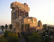 DisneylandTowerofTerror wb