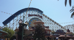 USA製 Disney california screamin' スウェット California Screamin - Etsy