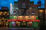 Pizzerizzo-hollywood-studios-closing-seasonal