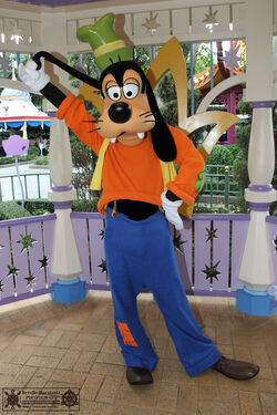 Goofy HKDL.jpg