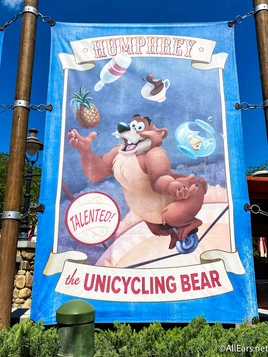 2021-WDW-Magic-Kingdom-Storybook-Circus-Poster-humphrey-bear