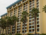 Disney's Paradise Pier Hotel