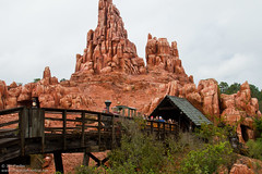 Big Thunder Mountain Railroad (Magic Kingdom), Disney Parks Wiki