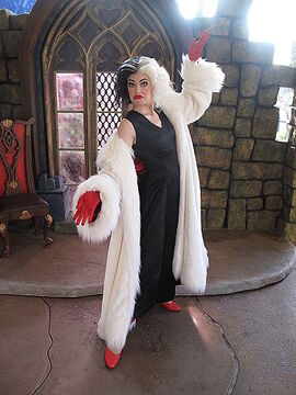 Cruella de vil fur coat best sale