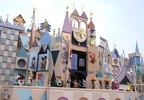 It S A Small World Hong Kong Disneyland Disney Parks Wiki Fandom