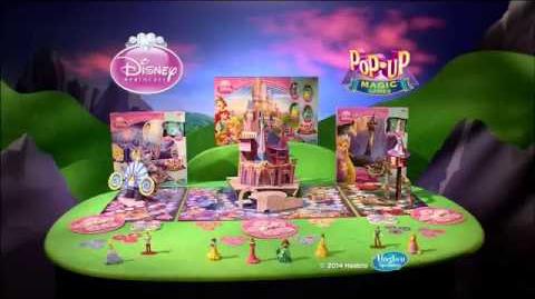 Jogo do Castelo Popup Magic 3D Princesas Disney Hasbro em Promoção na  Americanas