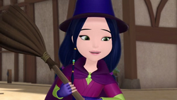 Lucinda01