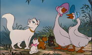 Aristocats-disneyscreencaps.com-4880