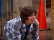 Leo-howard-1364574376