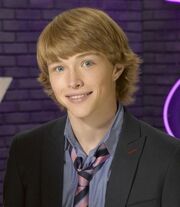 Chad-chad-dylan-cooper-16992488-480-551.jpg