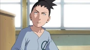 Shikamaru tells Choji that he can't join him after class, while he compares both of their moms.