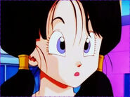 Videl is shock that Angela wears contacts