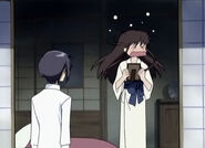 Tohru begins to panic about living with Yuki and Shigure.