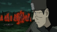 Hiashi sees Naruto give everyone kurama's chakra.