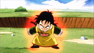 Kid Gohan vs Raditz