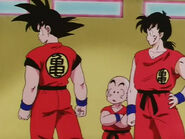 Kuririn wonders what is wrong with Goku.