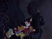 Snow-white-disneyscreencaps.com-8986