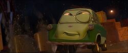 Cars2-disneyscreencaps.com-461.jpg