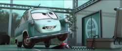 Cars2-disneyscreencaps.com-9782.jpg