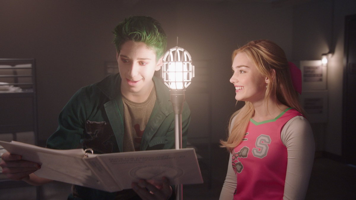 Milo Manheim, Meg Donnelly - Someday (Reprise) (From ZOMBIES 2