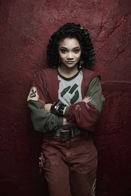 Z-O-M-B-I-E-S 4: Dawn of the Vampires