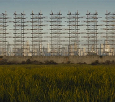 Tris Prior e Tobias Eaton gif