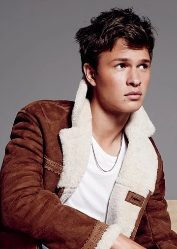 Ansel Elgort divergente