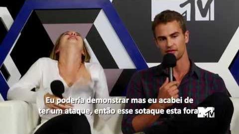 Legendado O segredo do sotaque de Theo James de 'Divergente' MTV-1