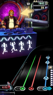 DJ Hero Mobile's gameplay in the high-quality J2ME version.